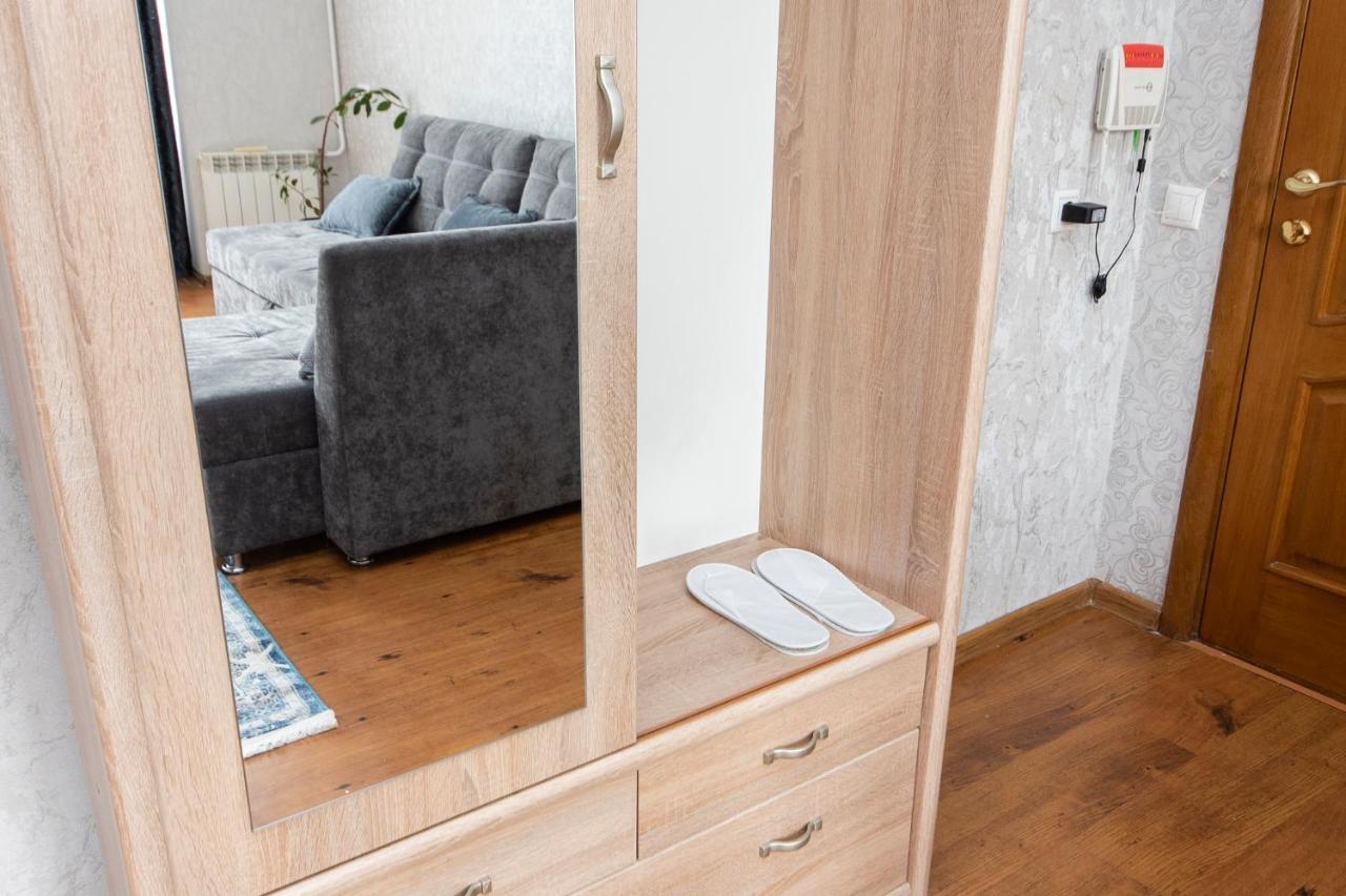 Comfortable Apartment In The Golden Square. Αλμάτι Εξωτερικό φωτογραφία